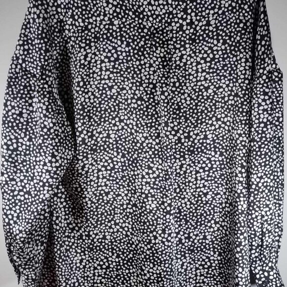 Dynamite shirt Dress fits a‎ small-medium huddled circles silky buttonup collar - Picture 5 of 8
